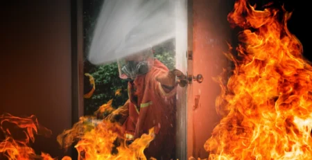 Fire Extinguisher | Reasons to Install It in Your Office